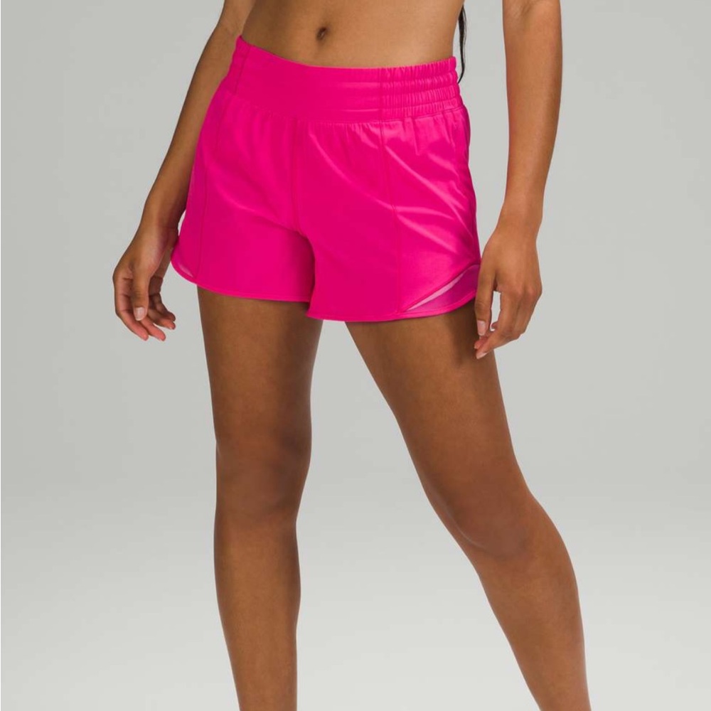 Lululemon 4” High-Rise Hotty Hot shorts